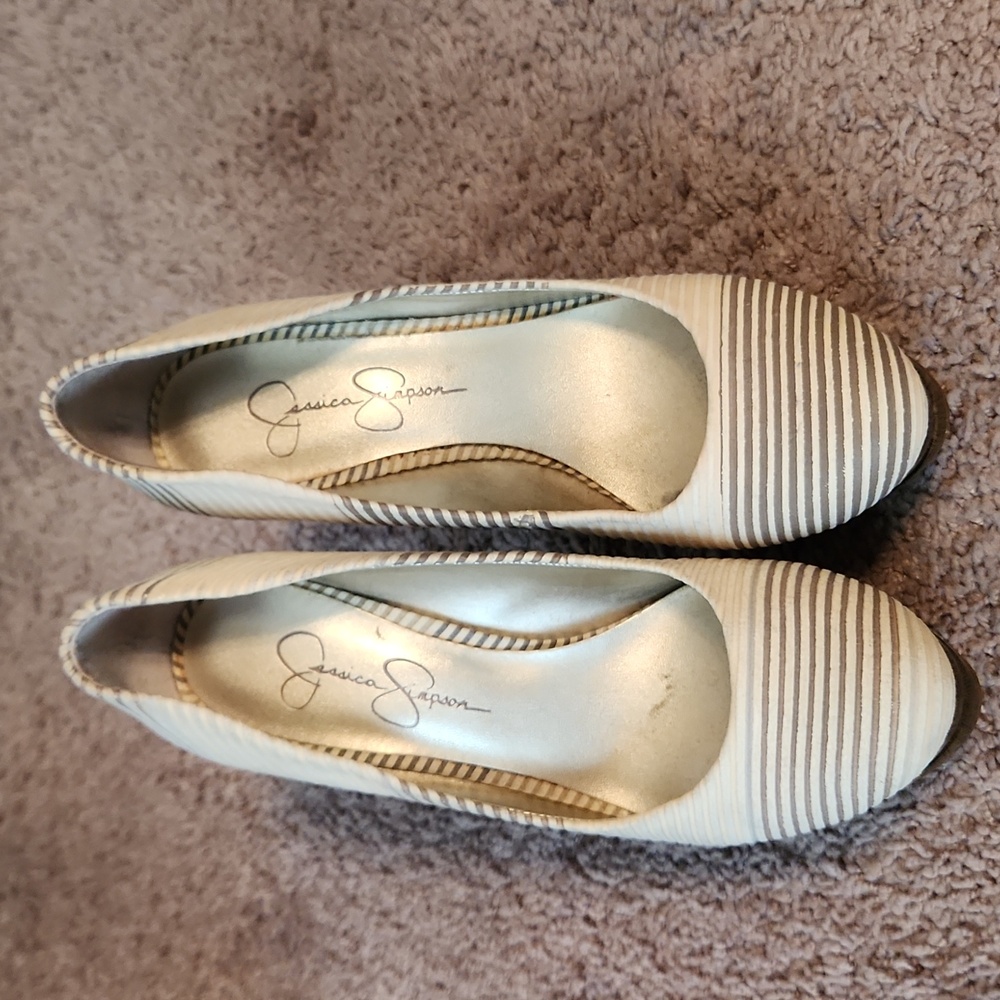Jessica Simpson heels